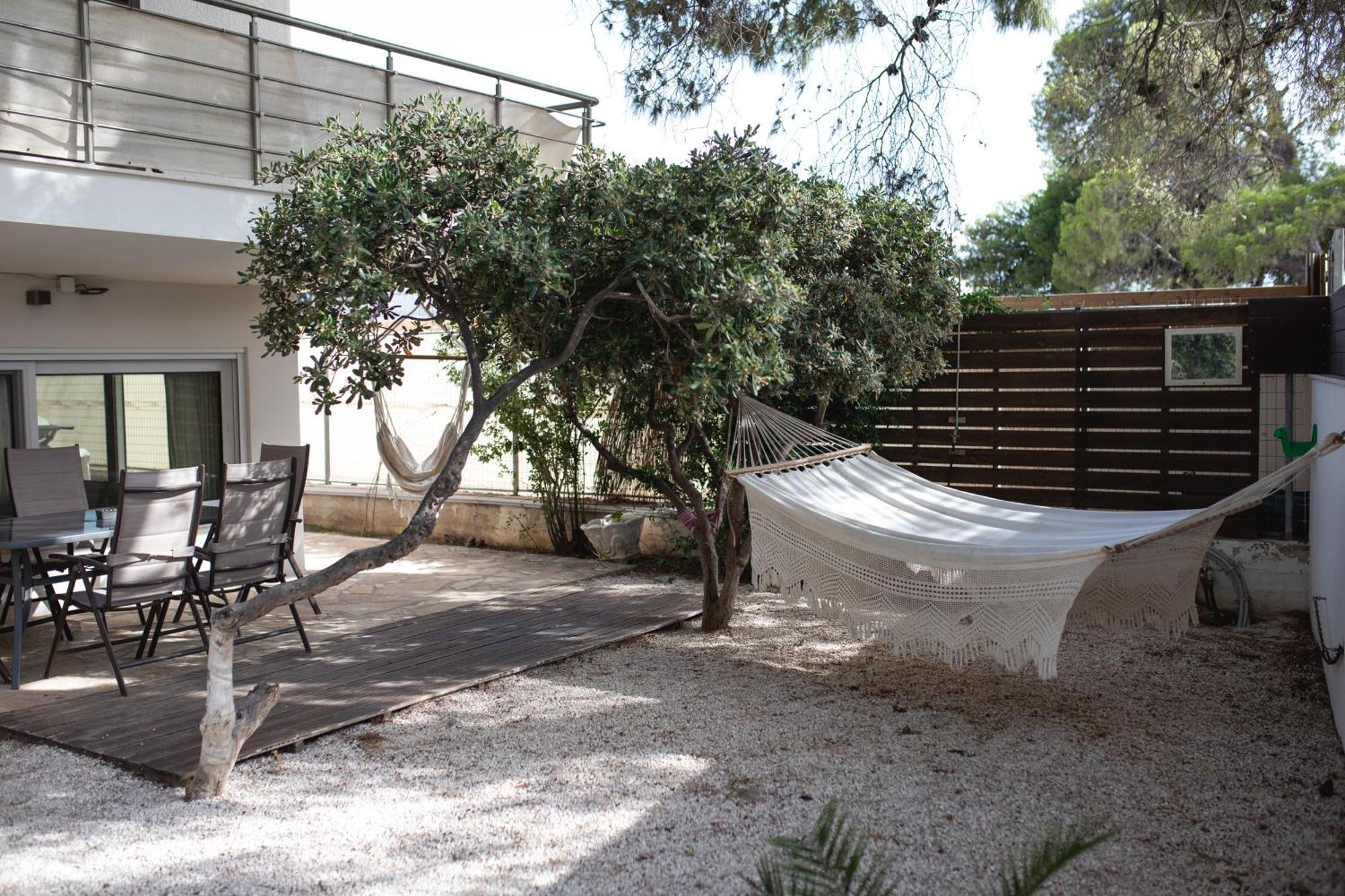 Rafia Loft Loutraki, Garden & Pool Table - Beach Eksteriør billede