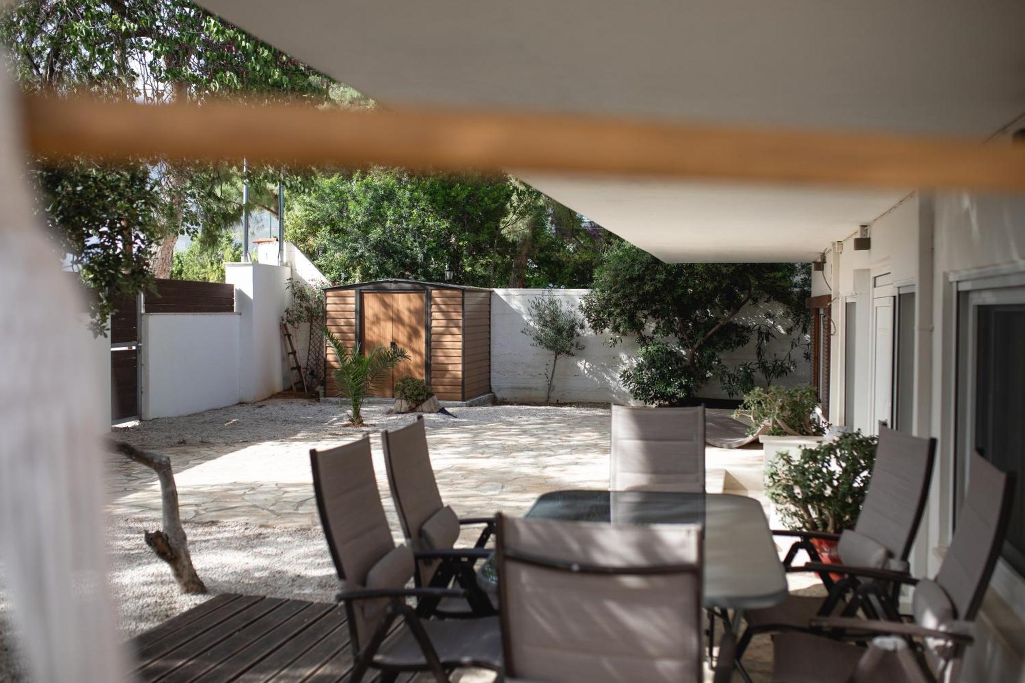 Rafia Loft Loutraki, Garden & Pool Table - Beach Eksteriør billede